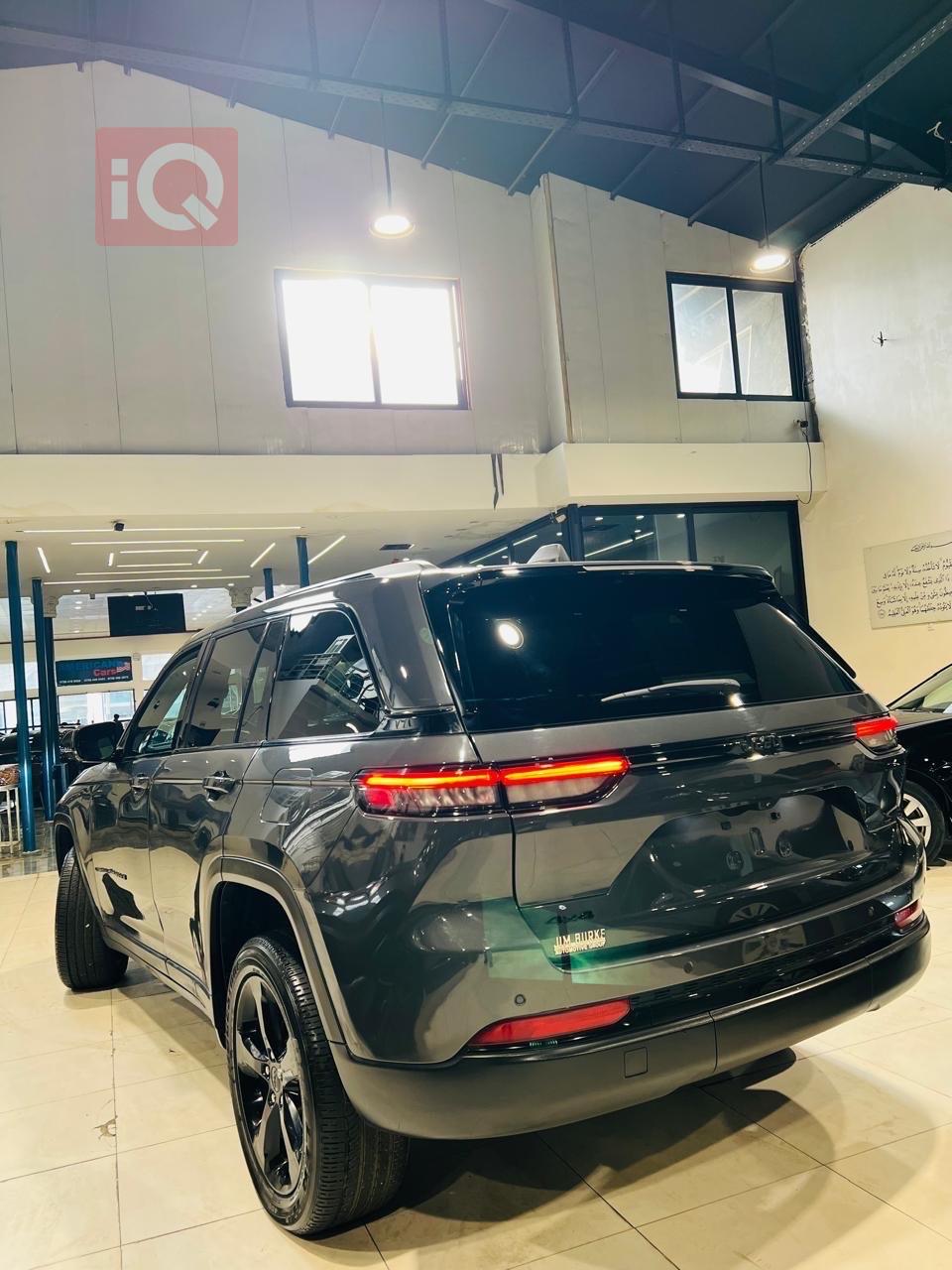 جيب جراند شيروكي